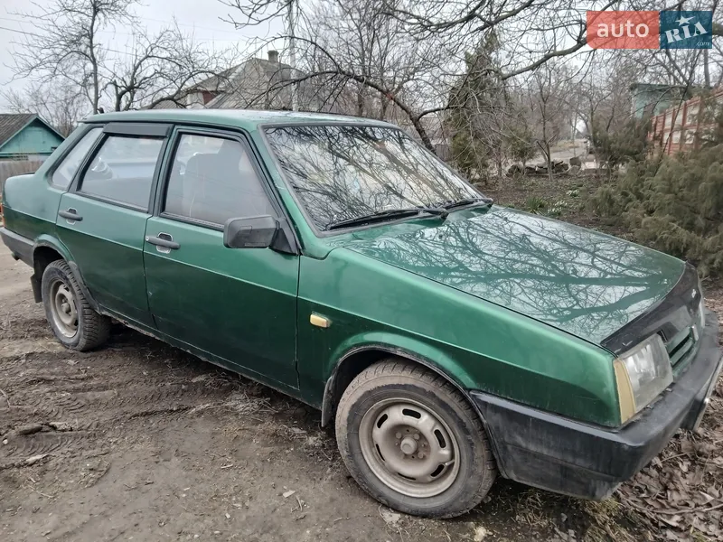 ВАЗ / Lada 21099