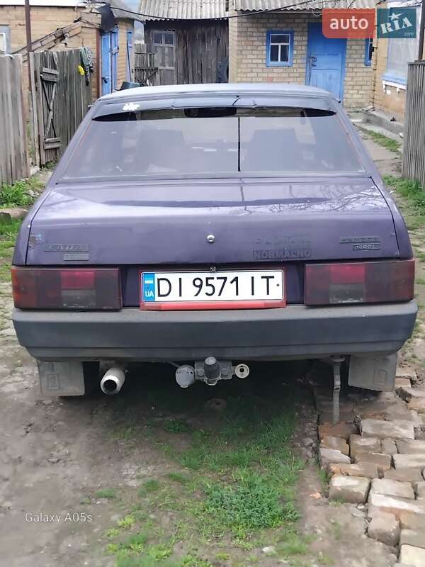 Седан ВАЗ / Lada 21099 1998 в Днепре