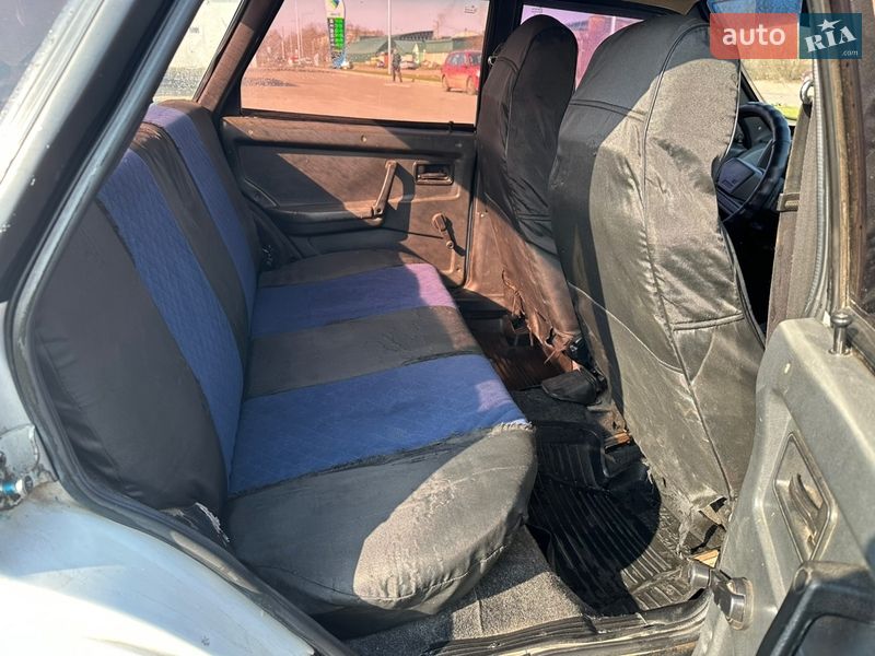 Седан ВАЗ / Lada 21099 1993 в Шостке