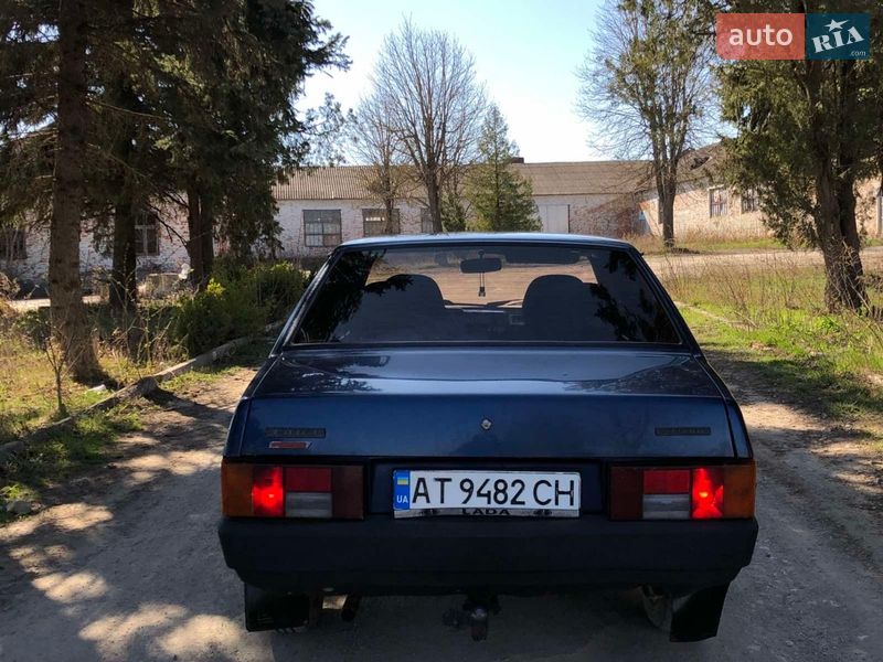 Седан ВАЗ / Lada 21099 2005 в Товсте