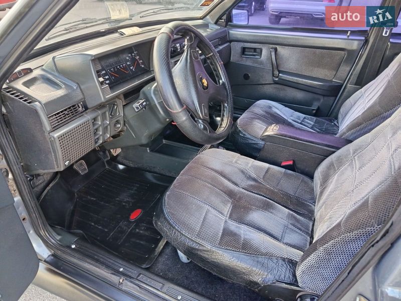 Седан ВАЗ / Lada 21099 2007 в Кривому Розі