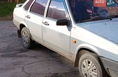 Седан ВАЗ 21099 2004 в Сумах