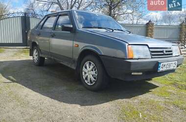 Седан ВАЗ 21099 2007 в Радомишлі