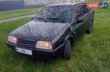 Седан ВАЗ 21099 2003 в Новых Санжарах