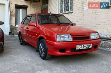 Седан ВАЗ / Lada 21099 1994 в Киеве