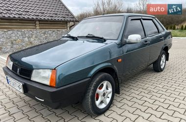 Седан ВАЗ / Lada 21099 2004 в Калинівці