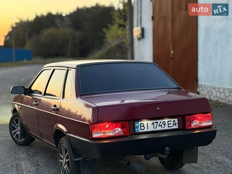Седан ВАЗ / Lada 21099 2005 в Нових Санжарах