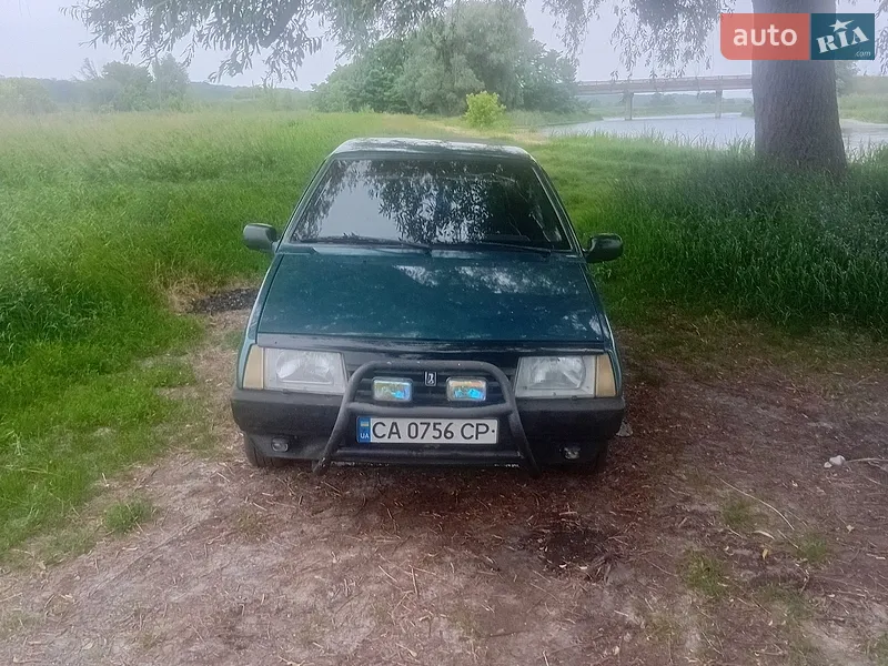 ВАЗ / Lada 21099