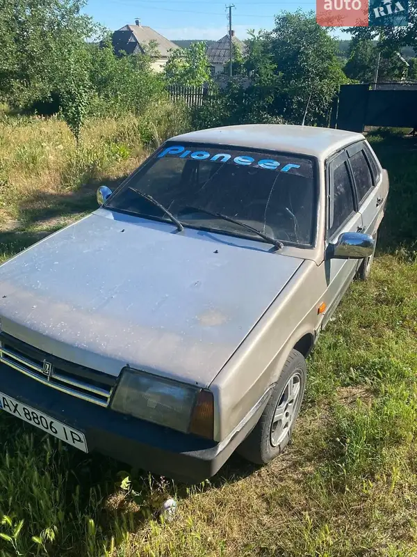 ВАЗ / Lada 21099 2001 VIN XTA21099012961564 фото оголошення 2 з 33