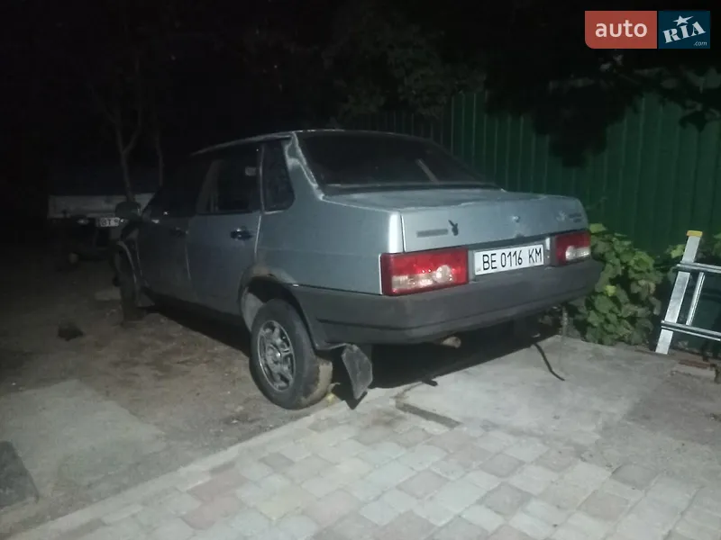 ВАЗ / Lada 21099