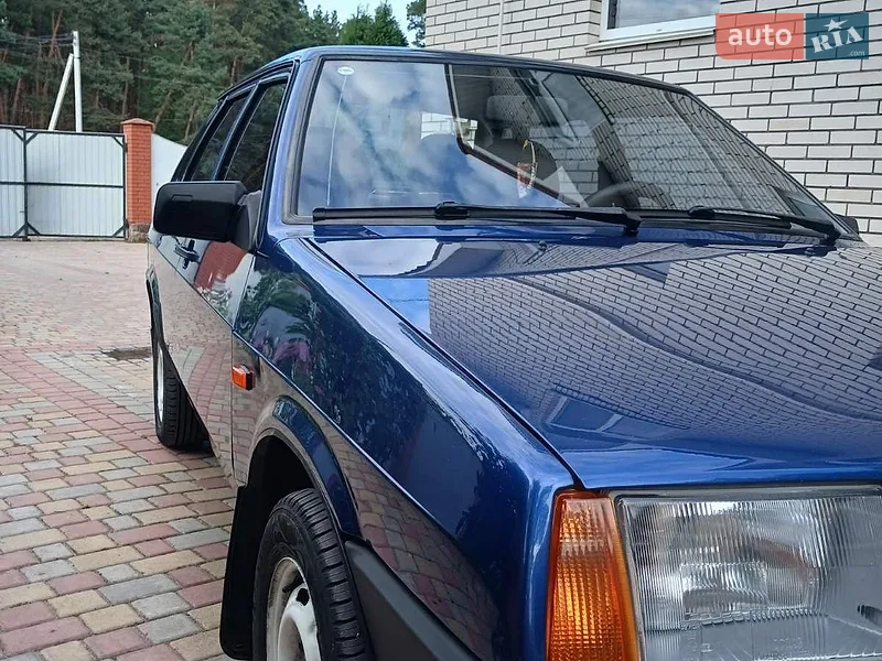 ВАЗ / Lada 21099