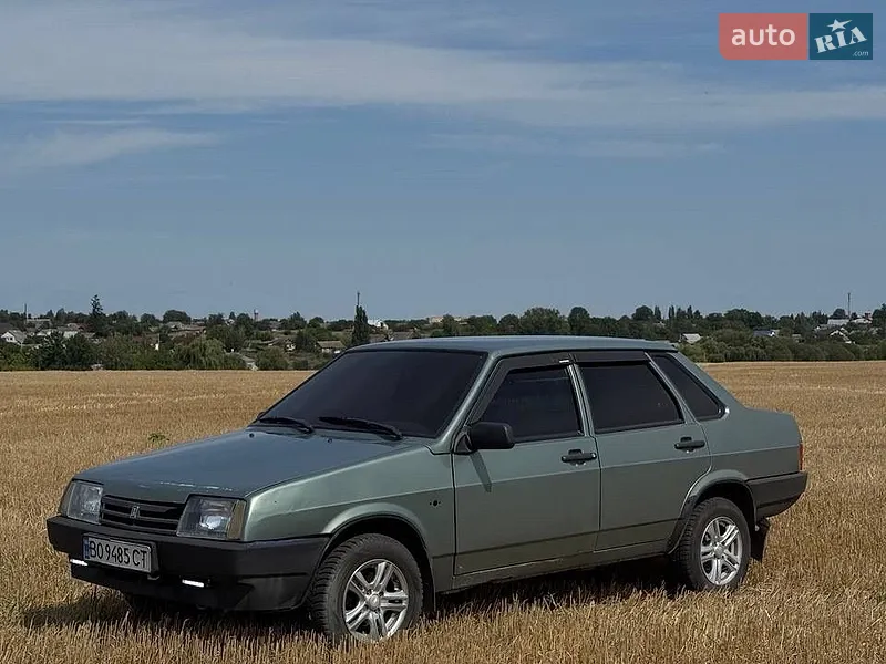 ВАЗ / Lada 21099