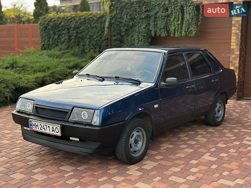 ВАЗ / Lada 21099