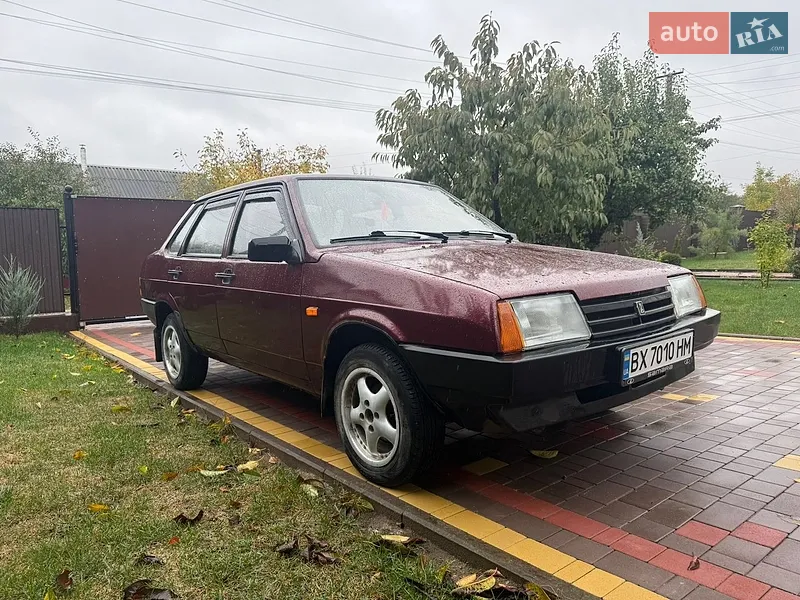 ВАЗ / Lada 21099