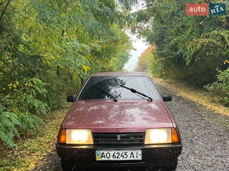 ВАЗ / Lada 21099