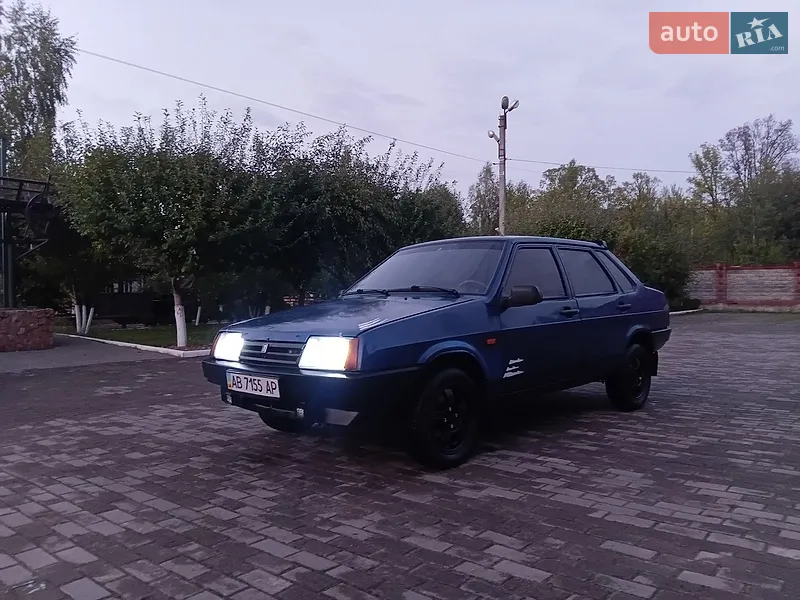 ВАЗ / Lada 21099