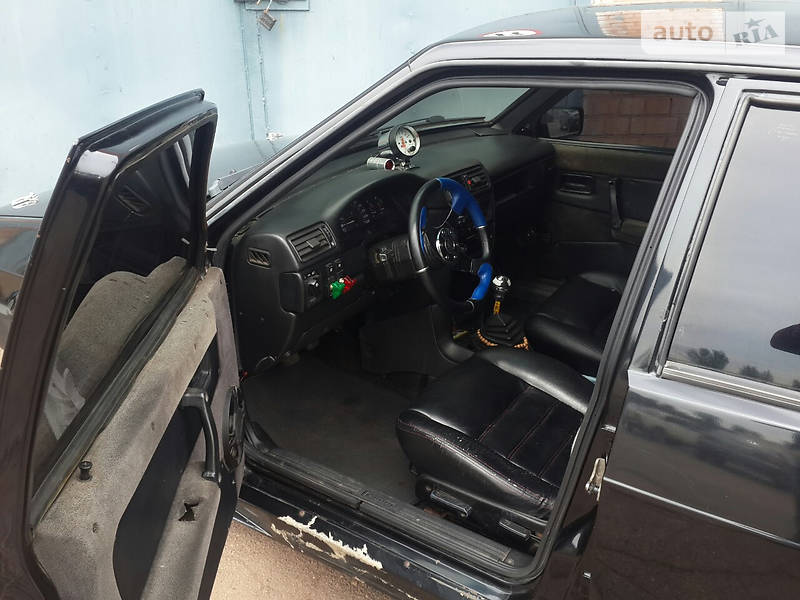Седан ВАЗ / Lada 2109 1987 в Кривом Роге