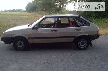 Хэтчбек ВАЗ 2109 1995 в 