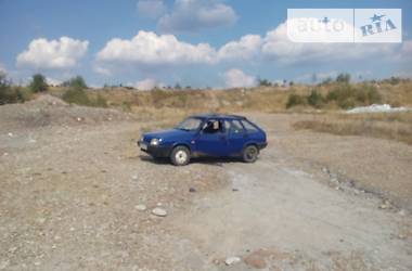 Хэтчбек ВАЗ / Lada 2109 1995 в Жидачове