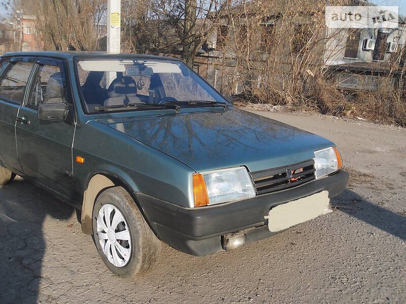 Универсал ВАЗ / Lada 2109 2008 в Золочеве