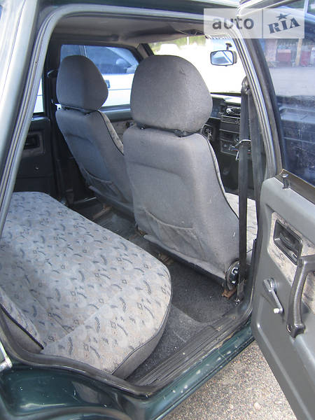 Хэтчбек ВАЗ / Lada 2109 2003 в Черкассах фото 8 Хэтчбек ВАЗ / Lada 2109 2003 в Черкассах