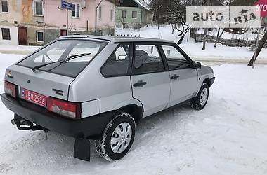 Хэтчбек ВАЗ / Lada 2109 2004 в Дрогобыче