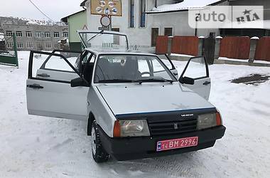 Хэтчбек ВАЗ / Lada 2109 2004 в Дрогобыче