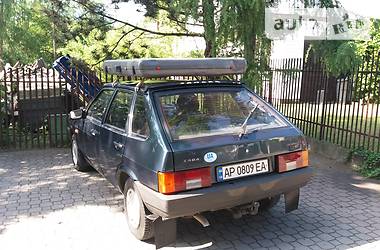 Хэтчбек ВАЗ / Lada 2109 2004 в Киеве