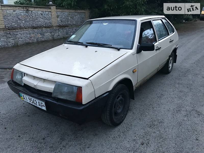 Хэтчбек ВАЗ / Lada 2109 1988 в Белой Церкви