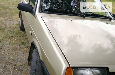 Хэтчбек ВАЗ / Lada 2109 1998 в Сумах