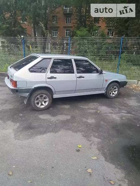 Хэтчбек ВАЗ / Lada 2109 2004 в Житомире