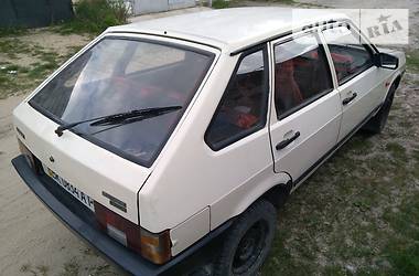 Хэтчбек ВАЗ / Lada 2109 1994 в Вараше