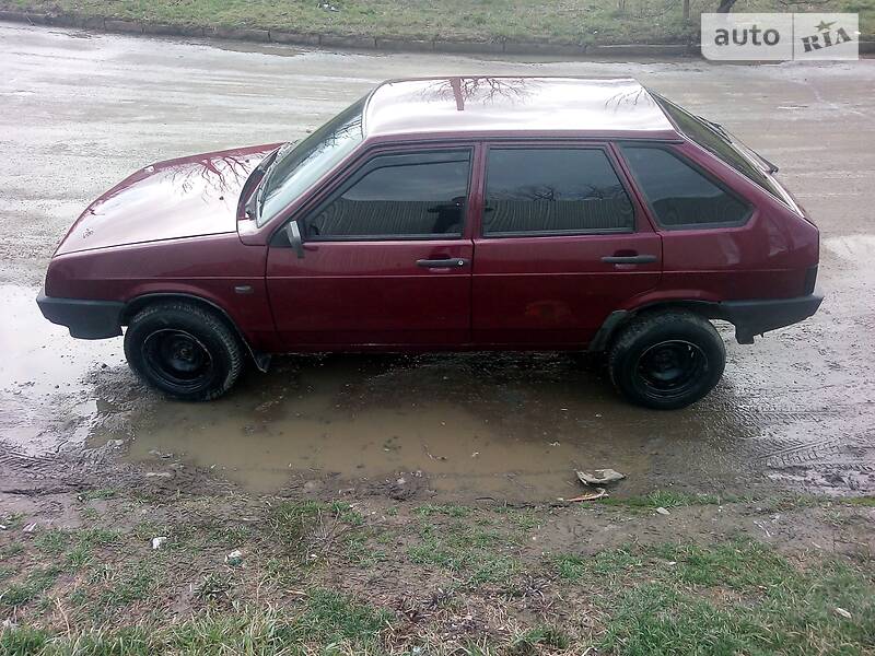 Хэтчбек ВАЗ / Lada 2109 2006 в Ивано-Франковске
