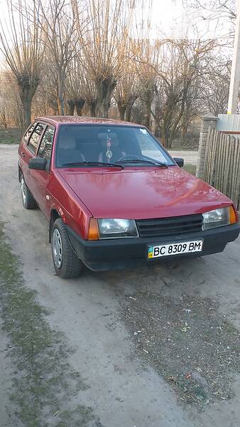 Хэтчбек ВАЗ / Lada 2109 1994 в Жовкве