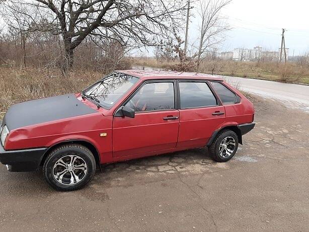 Хетчбек ВАЗ / Lada 2109 1990 в Кривому Розі