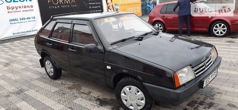 Хетчбек ВАЗ / Lada 2109 1993 в Сваляві фото 2 Хетчбек ВАЗ / Lada 2109 1993 в Сваляві
