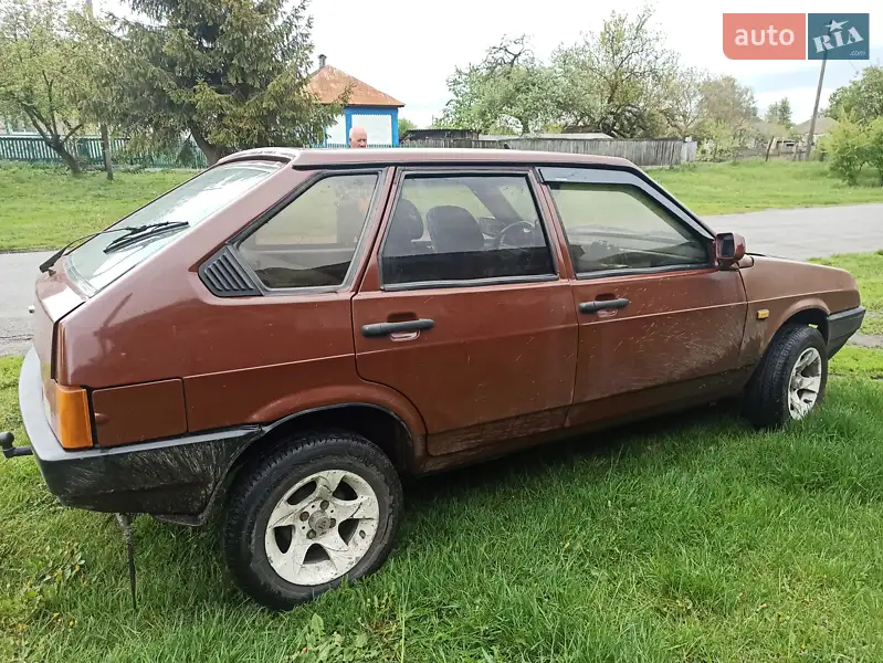 ВАЗ / Lada 2109