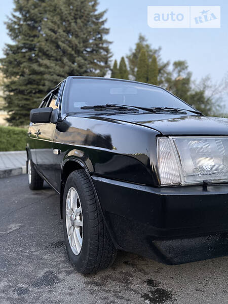 Хетчбек ВАЗ / Lada 2109 2006 в Львові