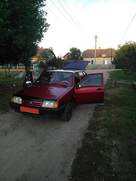 Хэтчбек ВАЗ / Lada 2109 1991 в Чорткове