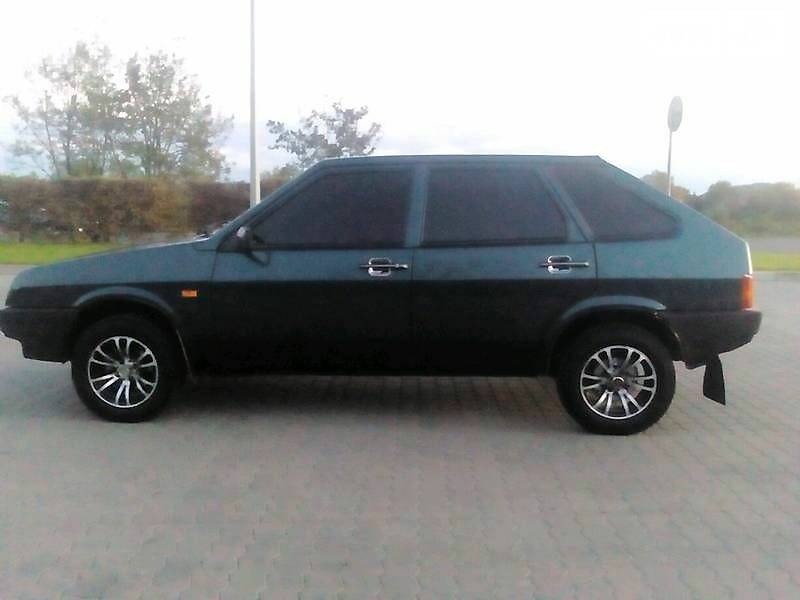 Хэтчбек ВАЗ / Lada 2109 2005 в Мукачево