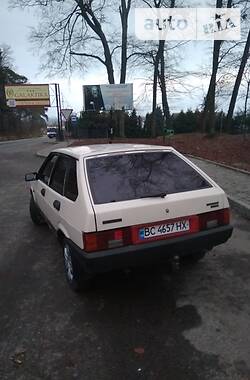 Хэтчбек ВАЗ / Lada 2109 1996 в Львове