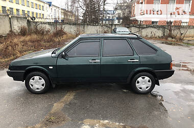 Хетчбек ВАЗ / Lada 2109 2001 в Харкові