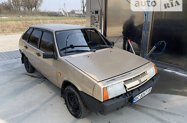 Хэтчбек ВАЗ / Lada 2109 1988 в Львове