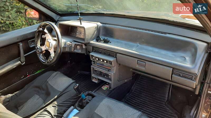 Хетчбек ВАЗ / Lada 2109 1989 в Дніпрі