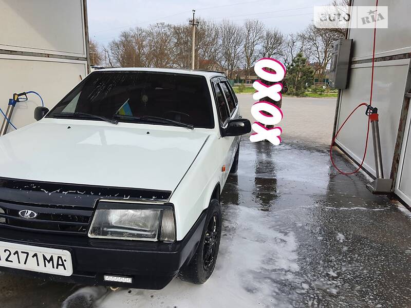 Другие легковые ВАЗ / Lada 2109 1989 в Одессе