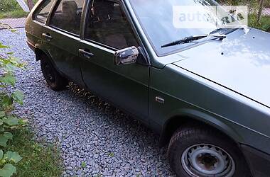 Хэтчбек ВАЗ / Lada 2109 1992 в Ровно