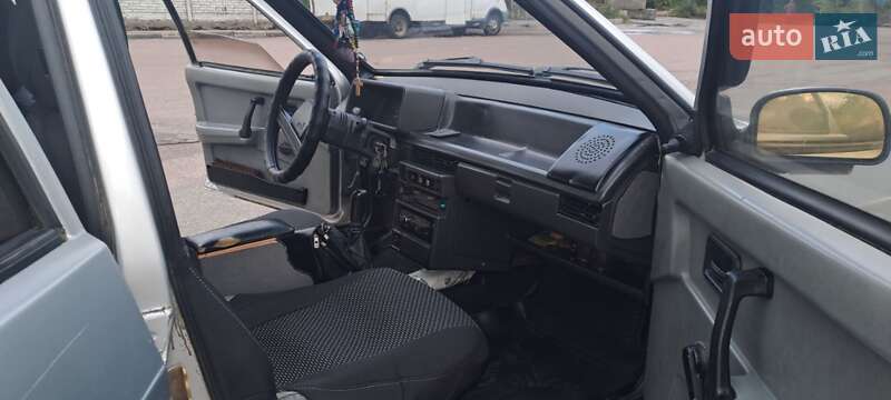 Хэтчбек ВАЗ / Lada 2109 1991 в Чернигове