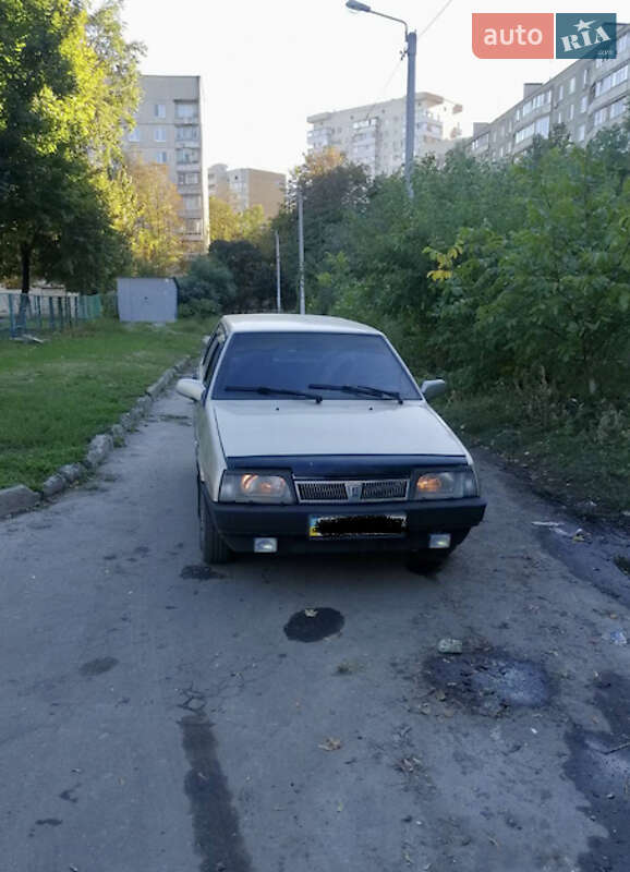 Универсал ВАЗ / Lada 2109 2001 в Харькове фото 4 Универсал ВАЗ / Lada 2109 2001 в Харькове