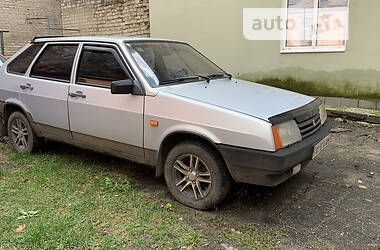 Седан ВАЗ / Lada 2109 2004 в Харькове