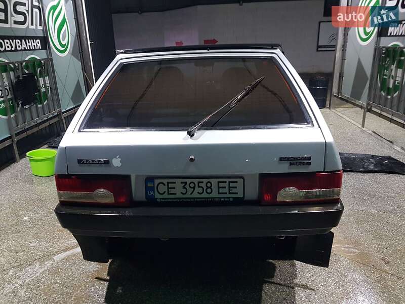 Хетчбек ВАЗ / Lada 2109 2003 в Чернівцях